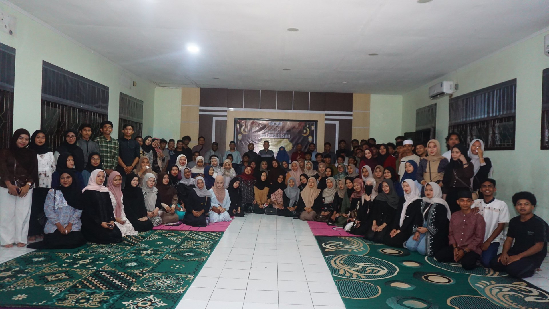 Buka Bersama Dosen Prodi Informatika Bersama Himpunan Mahasiswa Teknik Informatika Universitas Khairun