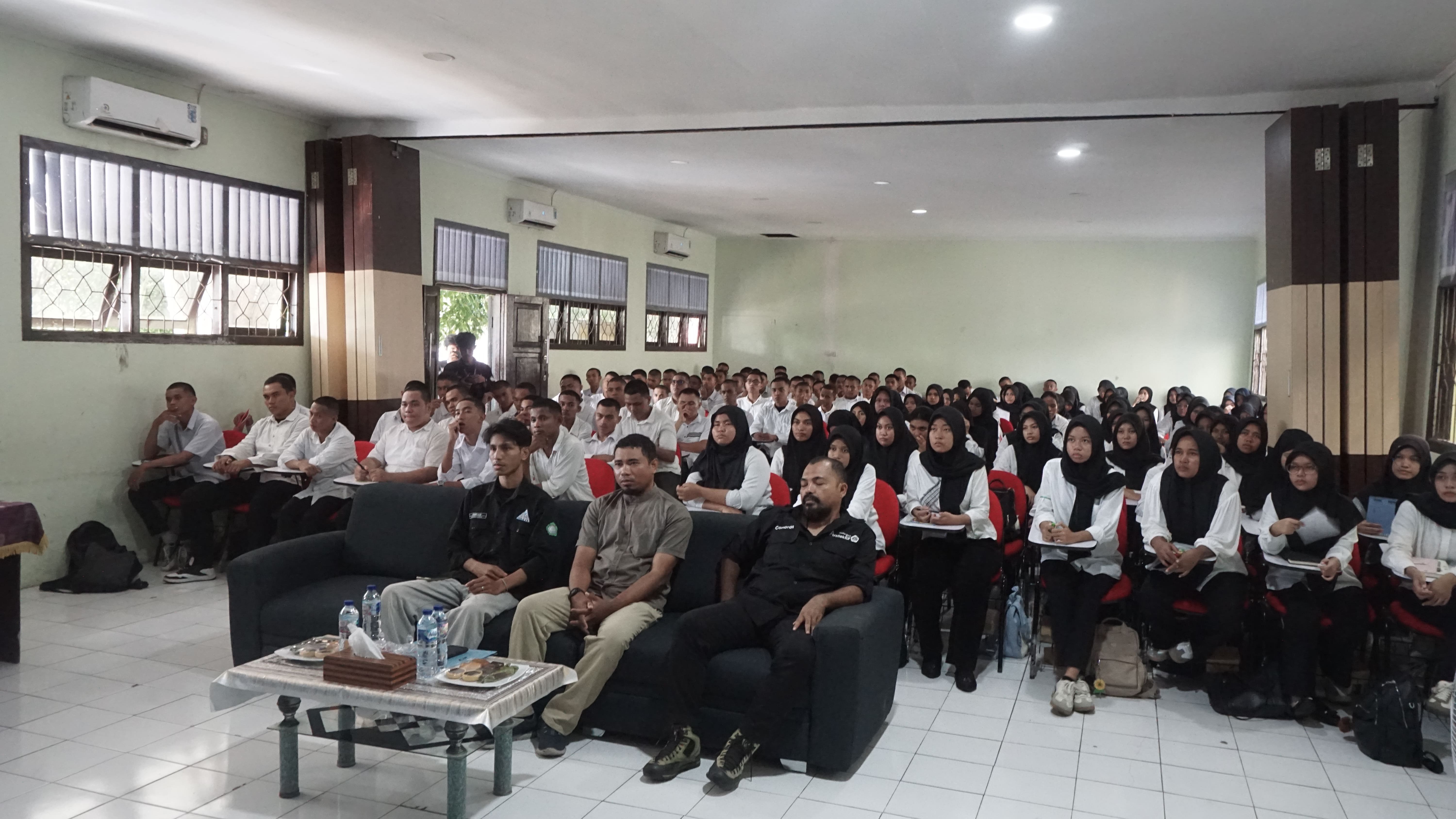 Informatika Bina Karakter (IBK) Teknik Informatika Universitas Khairun
