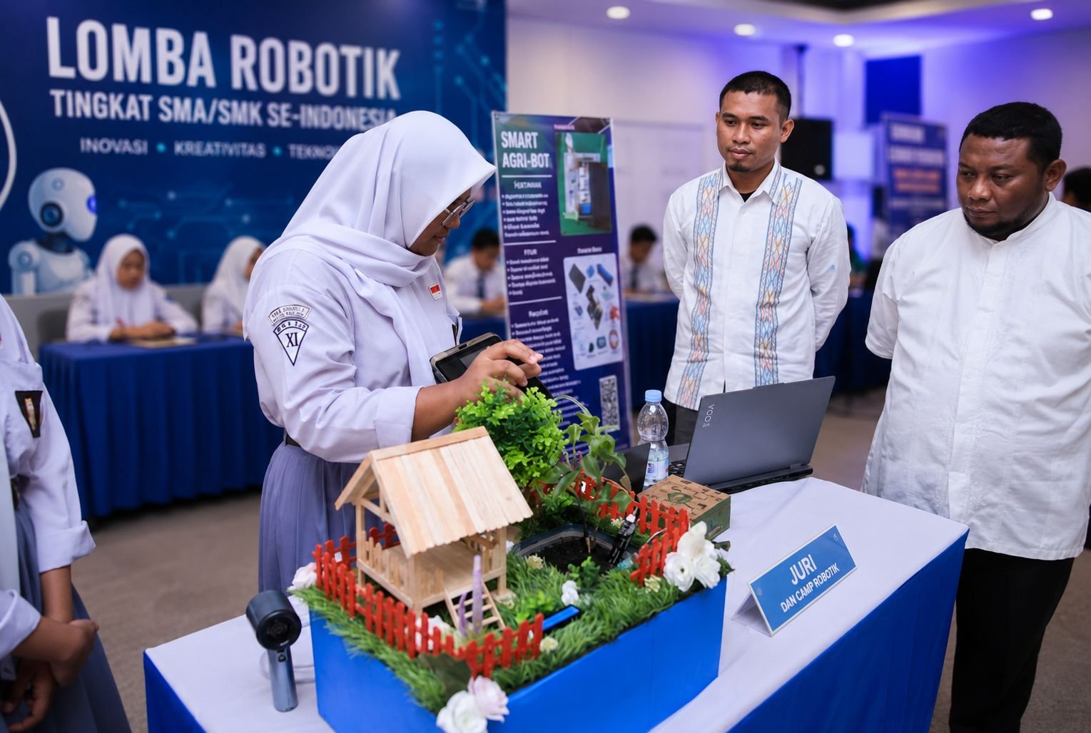 Dorong Inovasi Teknologi, Dosen Unkhair Menjadi Juri Kompetisi Robotik Tingkat SMA Se-Maluku Utara