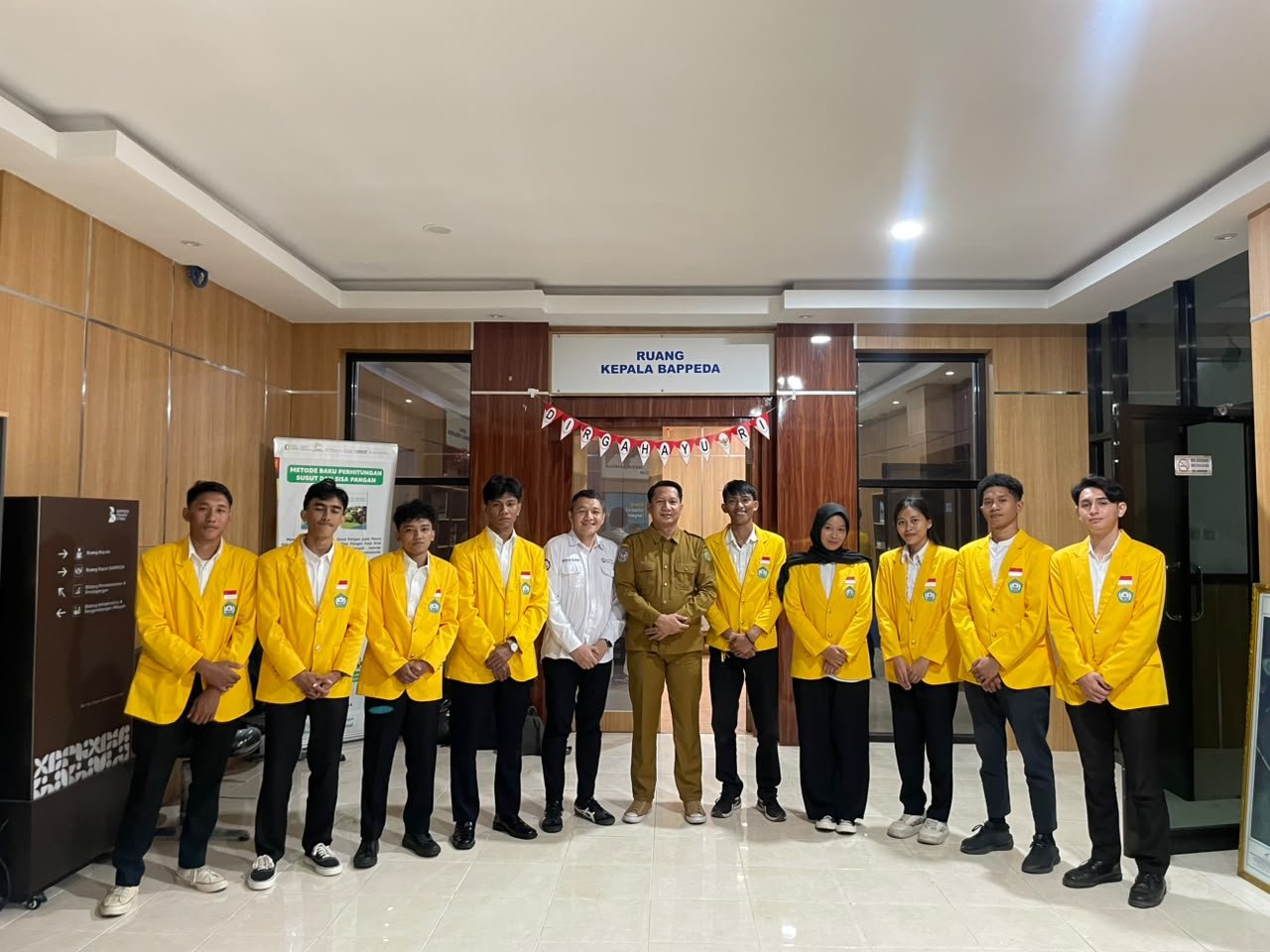 Sebanyak 11 Mahasiswa Prodi Informatika Universitas Khairun Ikuti Program Magang Berdampak di Bappeda Provinsi Maluku Utara